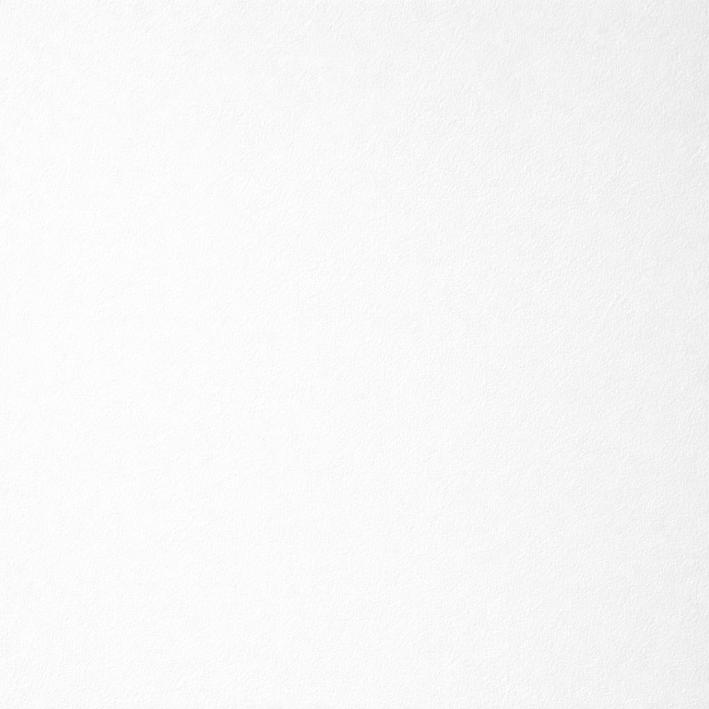 Re-Box Base One matte Wandfarbe in Weiß auf gleichmäßig gestrichener Wandoberfläche