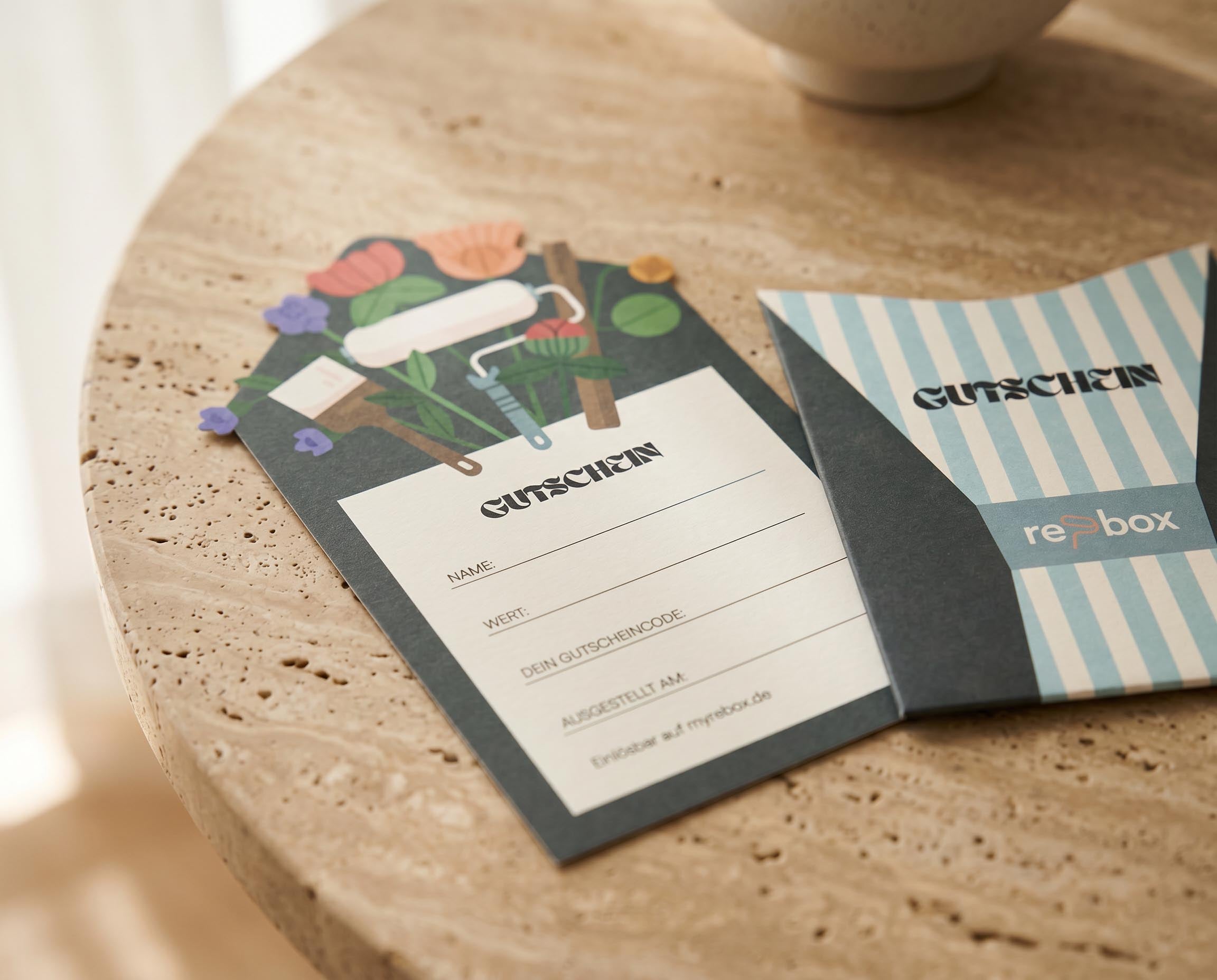 re-box geschenkgutschein gutschein interieur renovierung geschenkidee wohnraum makeover diy renovierungsbox premium interieur design gutschein karte stilvolles geschenk wohnen einrichtung modern rebox voucher home improvement gift card interior design renovation kit
