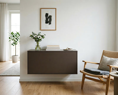 Interieurdetail – re-box Lack Bois Impérial No. 52, seidenglänzend, Farbton edles Espresso-Braun, für Möbel & Holz