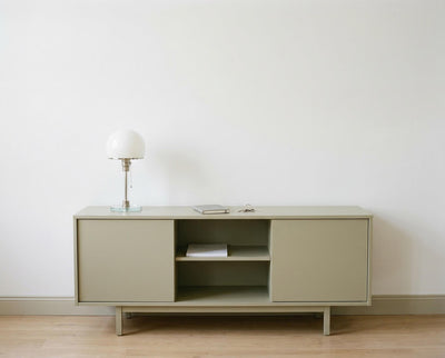 Holzoberfläche – re-box Lack Harbour Grey No. 31, seidenglänzend, Farbton ausgewogenes Mittelgrau, für Möbel & Holz