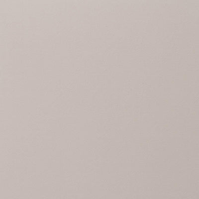 Frisch gestrichene Holzoberfläche – re-box Lack Pierre Douce No. 41, seidenglänzend, Farbton warmer Greige-Steinton, für Möbel & Holz