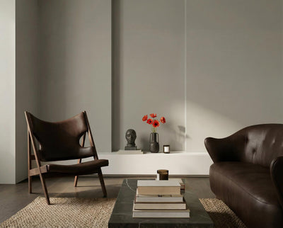 Wohnzimmer mit Wand in re-box Wandfarbe Stonecellar No. 17 – gedecktes Steingrau